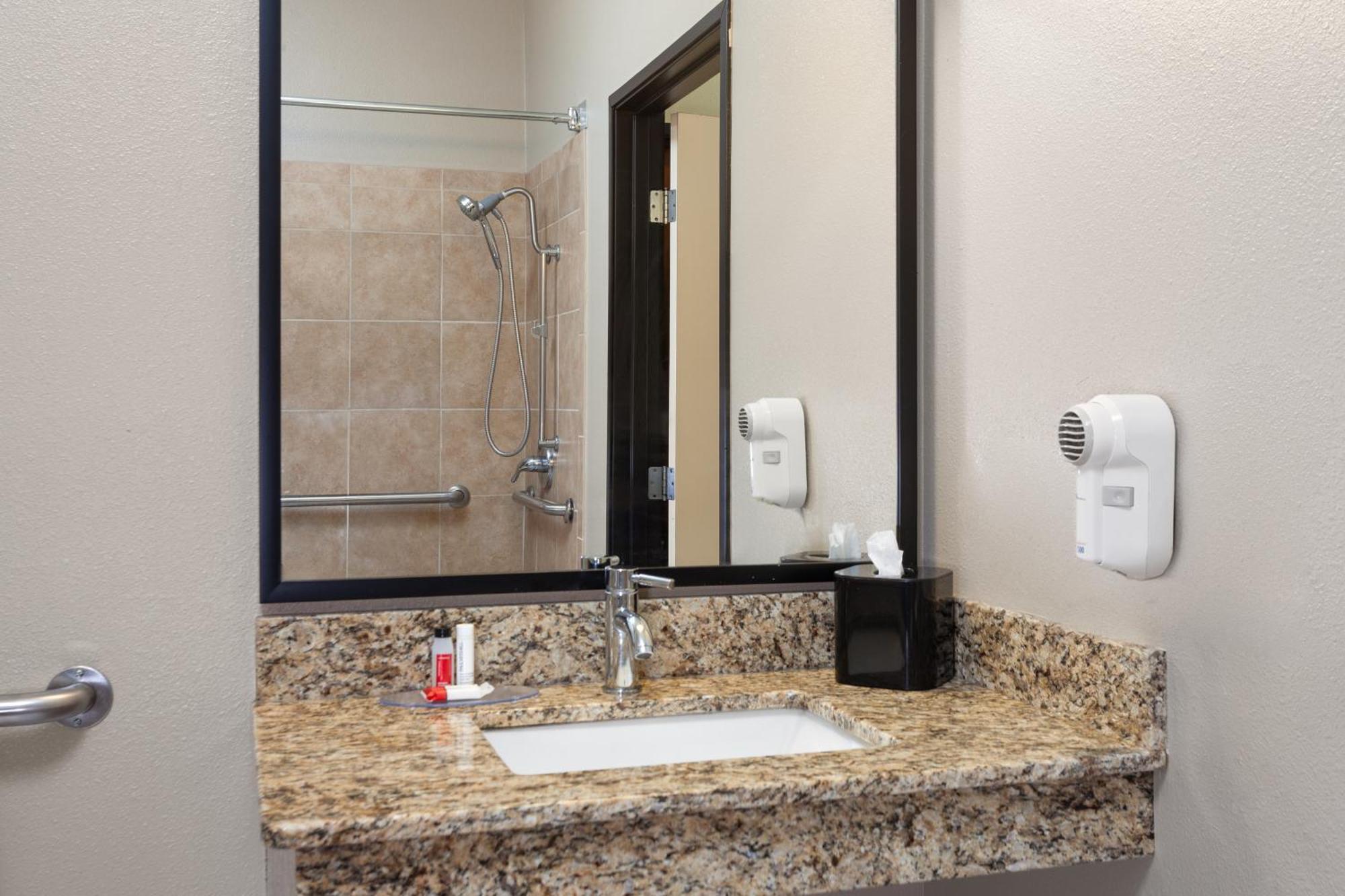 Americinn By Wyndham הדסון מראה חיצוני תמונה